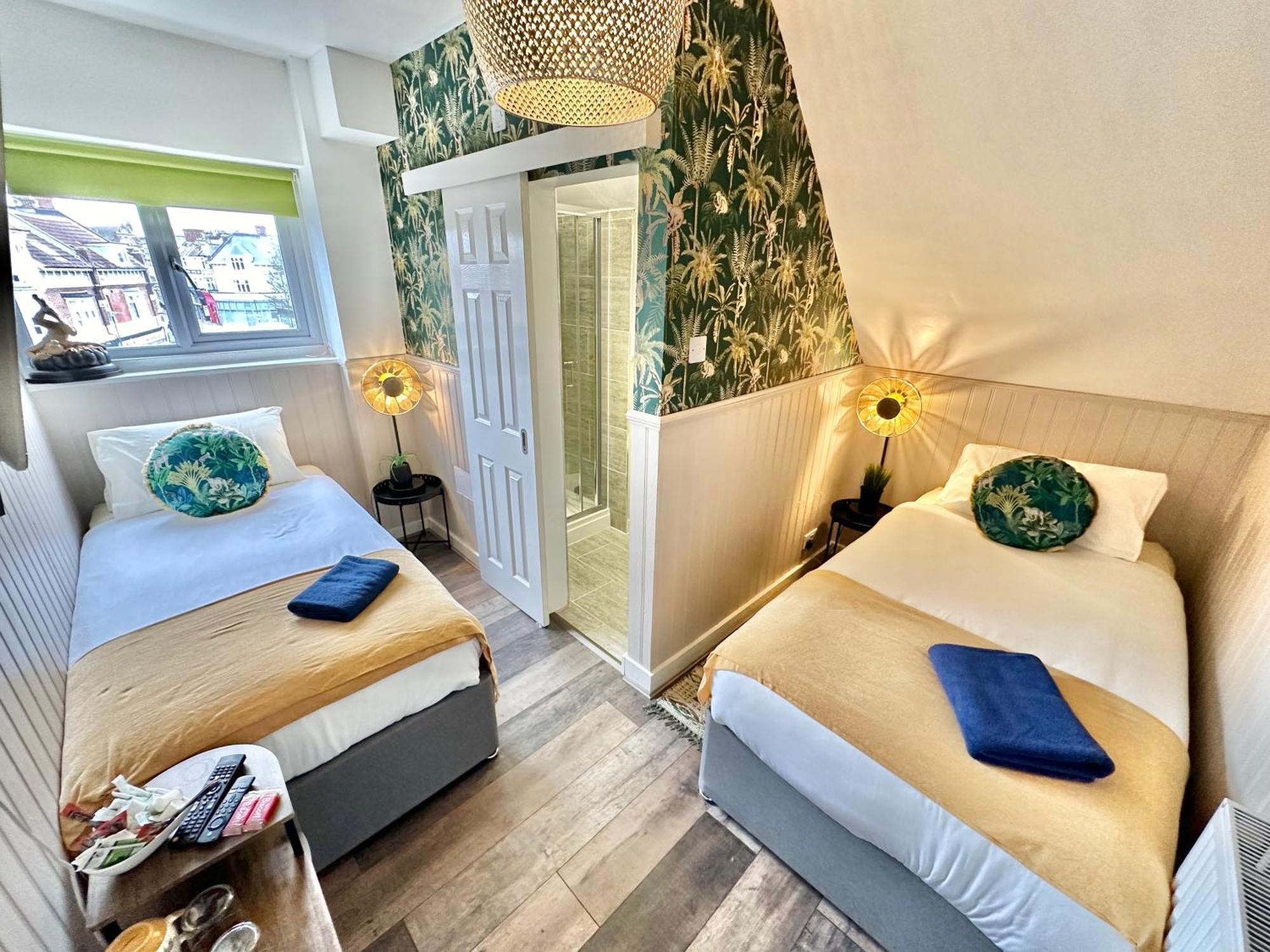 Lemur Lodge - Boutique Apartments - Short Stroll To The Beach Bournemouth Exteriér fotografie